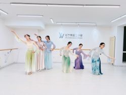 -佑宁舞蹈工作室