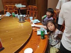 -乔家小院•非遗驴肉•本地小海鲜(滨河路店)