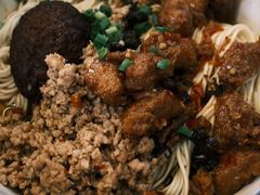 -沪西老弄堂面馆(定西路店)