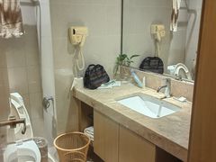 -南京双门楼宾馆(盐仓桥地铁站阅江楼店)