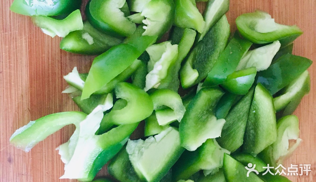 超级下饭菜十分钟搞定的圆椒炒猪肝  猪肝营养丰富软糯