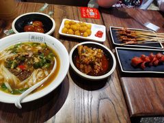 -万利记·长沙粉面小吃(8号仓店)