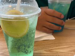 -织荆鸟咖啡(首开福茂店)