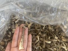 -粘豆包柴火铁锅炖