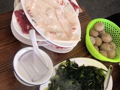 -官塘兄弟·潮汕牛肉店(官塘总店)