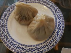 -笑来喜馄饨小笼工坊店(湖滨街店)
