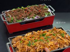 -红东阁东北菜烤肉酒馆(CROSS万象汇店)