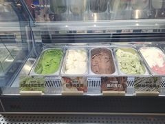 -极拉图·现制冰淇淋(大卫城店)