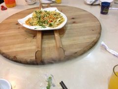 -三江鱼东北特色铁锅炖(骆驼店)