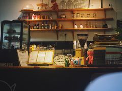 -怪兽咖啡 Monster Cafe