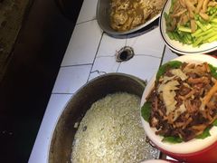 -闯关东东北农家菜(崂山石老人店)