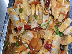 -马路牙子烧烤音乐酒馆(望京店)