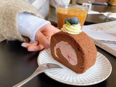 黑莓巧克力卷-PUZZLE COFFEE 拼图咖啡