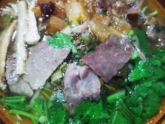 -花溪牛肉粉(八鸽岩店)