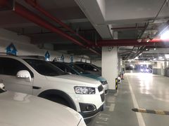 -梅赛德斯奔驰文化中心·停车场