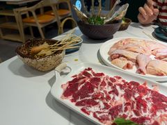 -椰子湾·海南火锅·糟粕醋·椰子鸡(正大广场店)