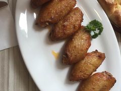 -必胜客(证大大拇指店)