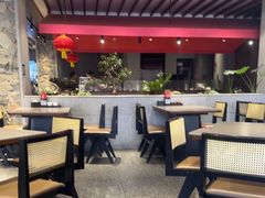 -陈熹公民族美食文化餐厅(中华广场店)