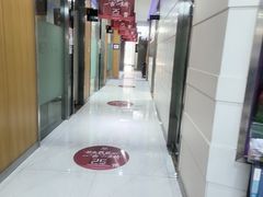 -雅悦齿科(顾村公园店)