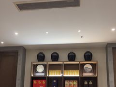 -梅花香里大酒店(郁金香路店)