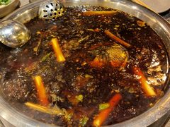 -肖肖酸萝卜鱼火锅(总店)
