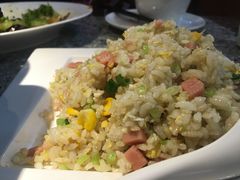 -里岛烤鱼(东港凯虹广场店)