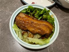 老济南把子肉-闫府私房菜·百年鲁菜(恒隆店)