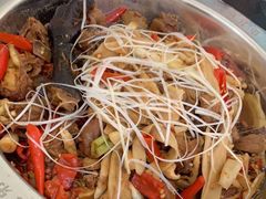 -弓虽昌焖烧鸡(大竹林店)