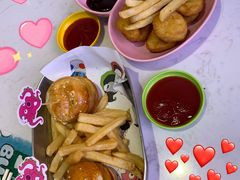 -水桶王国主题餐厅·聚会·生日派对·亲子活动·家庭套餐(亚龙湾希尔顿店)