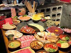 -萍姐火锅·公路夜市(武汉首店)