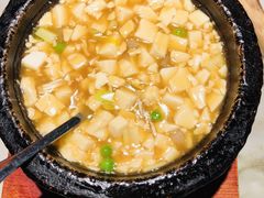 石锅鸡汤豆腐-绿茶餐厅(光谷世界城步行街店)