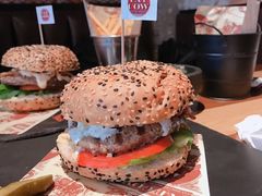 牛肉鹅肝汉堡-FAT COW(虹梅路店)