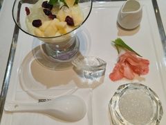-燕庭·纯燕窝·甜品下午茶(南京西路店)