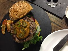 -HIGH FIVE哈福手工汉堡(桂林路店)