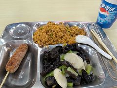 -北京联合大学本部食堂