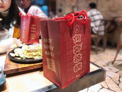 -何师烧烤Pro ·江湖川菜·小龙虾·精酿(太古里旗舰店)