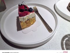 -俏贝拉(裕后街店)