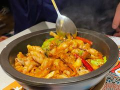 黑松露牛肝菌焖牛蛙-云海肴·汽锅鸡·云南菜(天山百盛优客店)