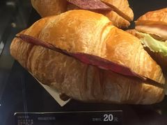 -星巴克(上海南站店)