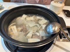 -东椰·海南椰子鸡火锅(朝阳门店)