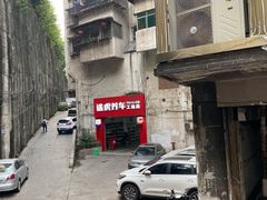 -曾老幺鱼庄(龙华商厦店)