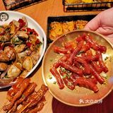 聚点串吧 | 五角场夜宵新据点！这家烤串超正！😍