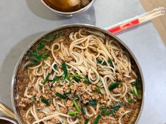 -正宗杨记普洱酸醋米线(总店)