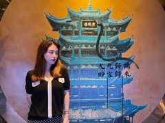 -江上荟·创意中国菜(绿地缤纷城店)