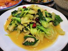 -醉美云南·云南菜主题餐厅(昆明站北京路双龙商场店)