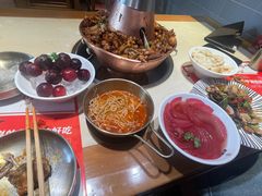 -老佛爷炭火蛙锅直营(清滨路总店)