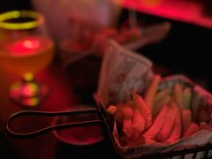 -Mx.cocktail bar