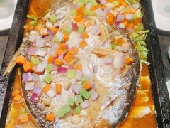 -夯鱼烤鱼·尔滨地标美食(国展店)
