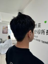 -LILI·HAIR SALON理理造型