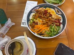 -周真真南昌拌粉·瓦罐汤(光启城店)